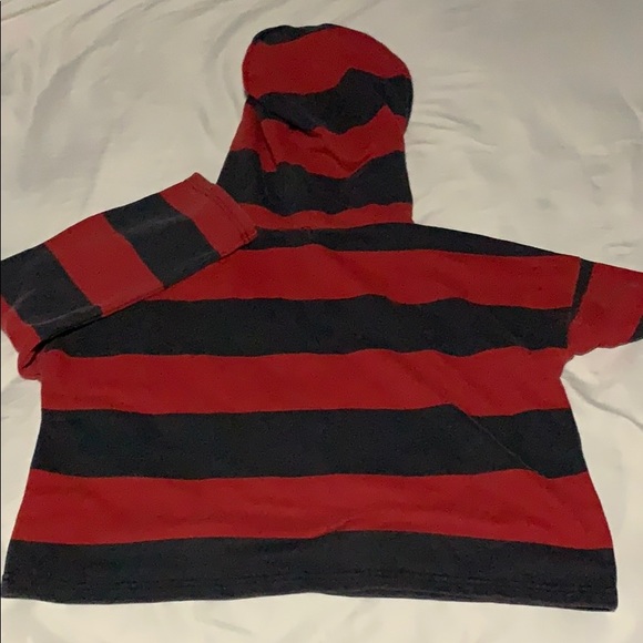 cropped sweater - Picture 2 of 3